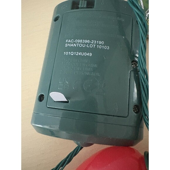 Disney Parks Mickey & Minnie Animated Glow Christmas Holiday Light-up Necklace - Picture 6 of 9